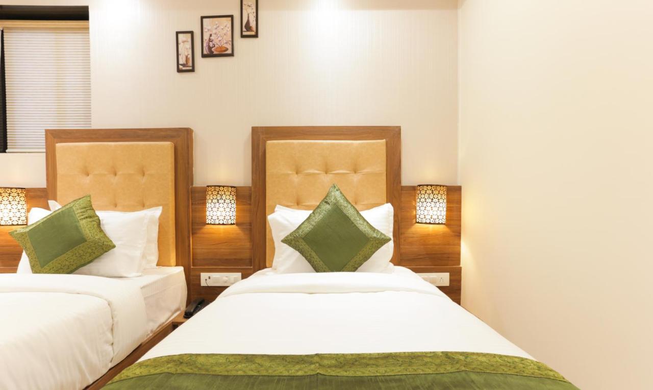 Hotel Amber Palace Mumbai Central エクステリア 写真
