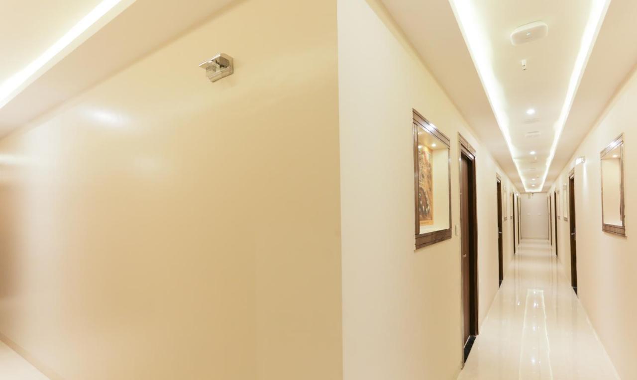 Hotel Amber Palace Mumbai Central エクステリア 写真