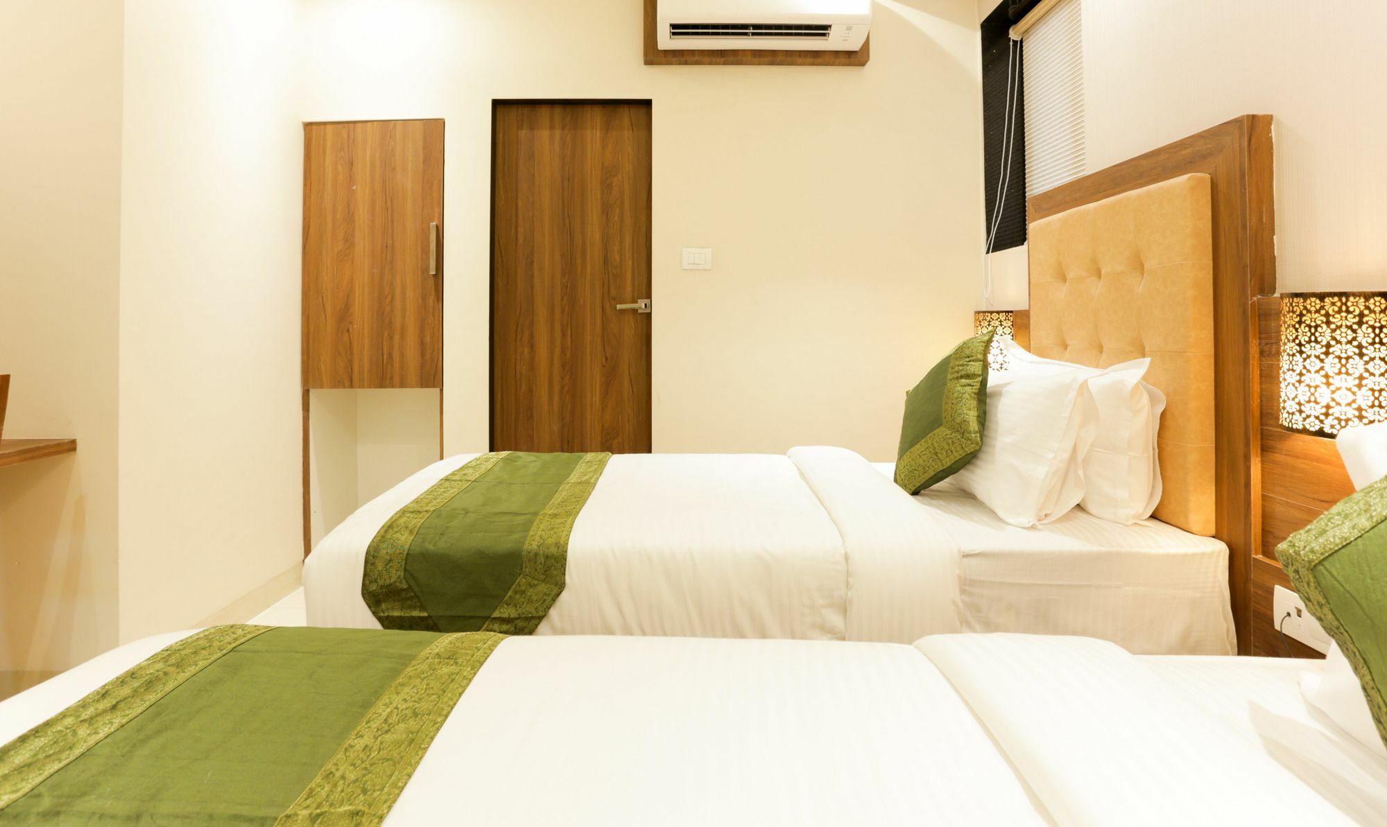Hotel Amber Palace Mumbai Central エクステリア 写真